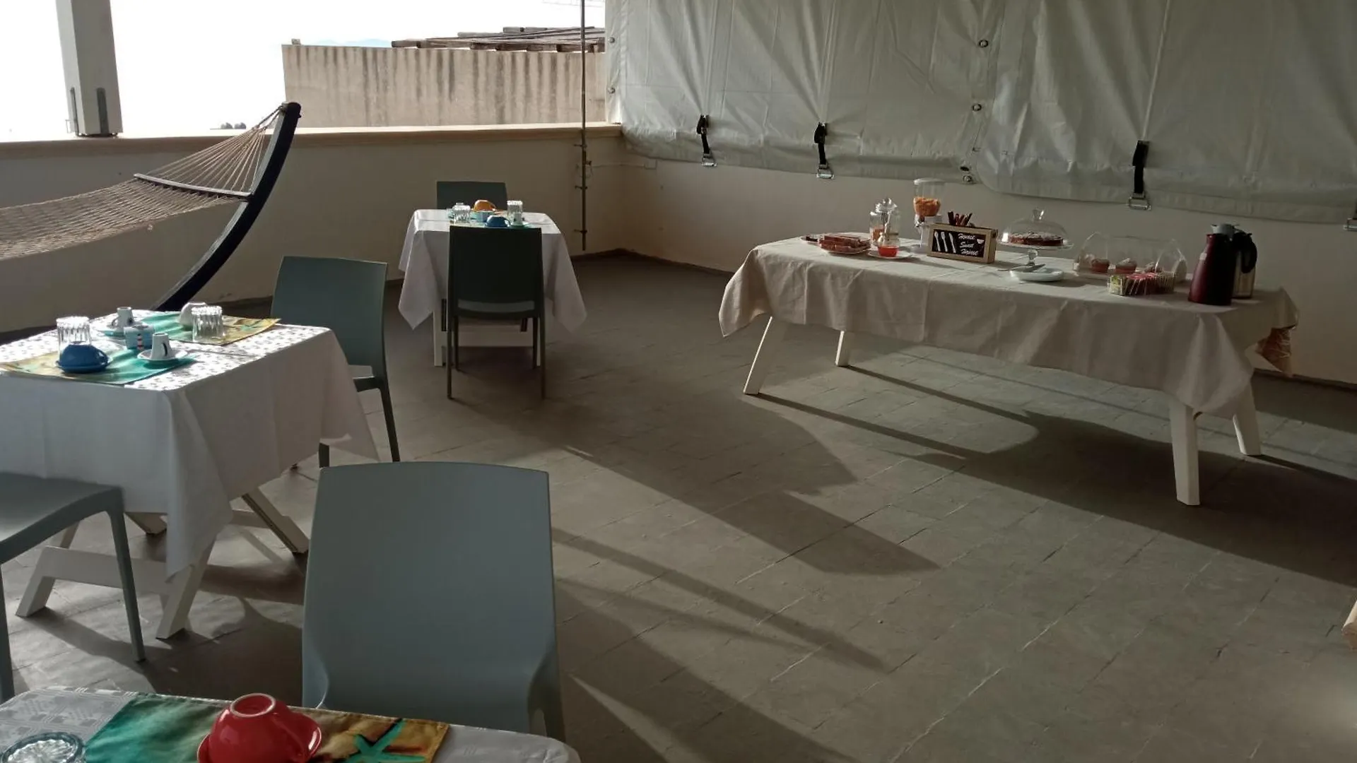 B&B La Pergola Marettimo Bed & Breakfast